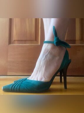 Rodolphe Menudier Teal Green Suede Ankle-Strap Pointed Toe Heels